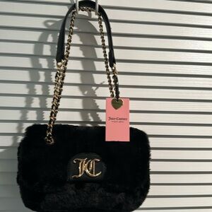 NWT Juicy Couture Fashion Vibe Flap Crossbody in Jet Black.